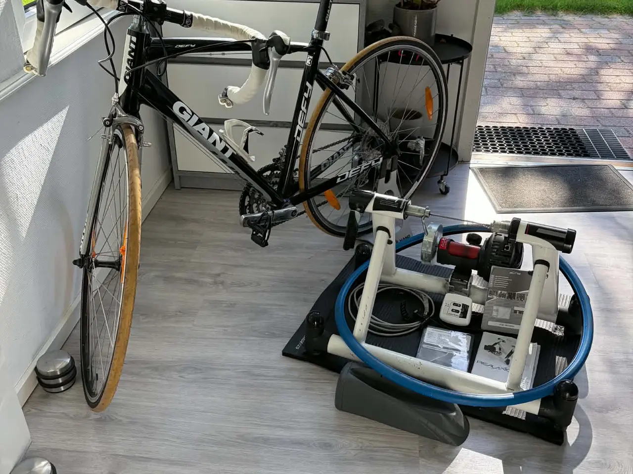 Billede 7 - Racercykel Giant Dafy 24 gear Medium