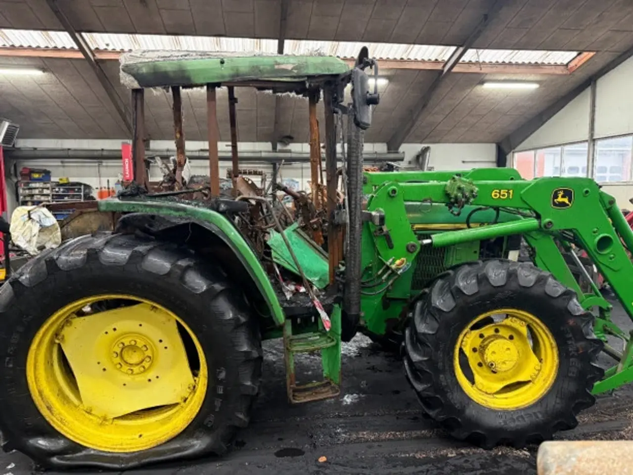 Billede 6 - John Deere 6300 Sælges i dele/For parts