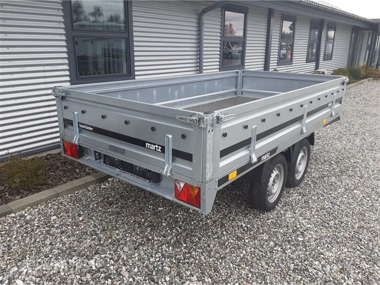 Billede 2 - 0 - Martz Transporter 3015/2 750 Kg.   Stor 750 kg boggie trailer til skarp pris Nu Med 40 Cm. sider.