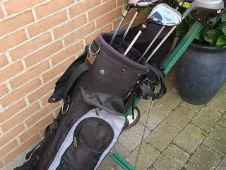 Golf udstyr til Venstre hånd