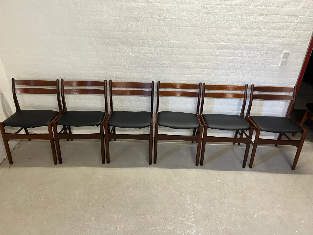 Billede 3 - 6 vintage teakstole – i stil med Benny A. Linden.