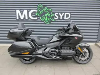 Honda GL 1800 Gold Wing MC-SYD BYTTER GERNE 5 ÅRS FABRIKS GARANTI