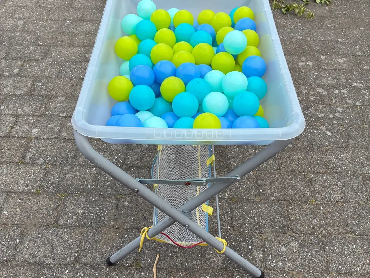 Billede 2 - Sansebord med bolde
