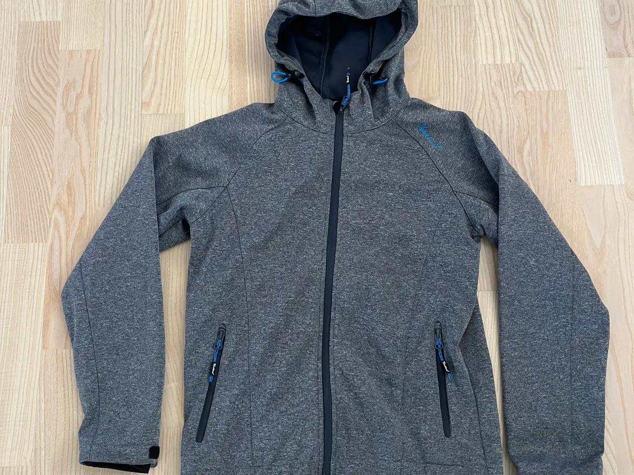 Billede 1 - Softshell jakke str 152
