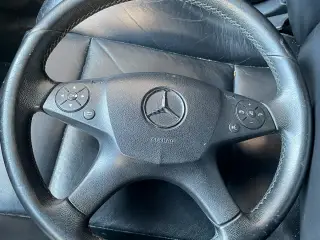 Mercedes Benz rat W204