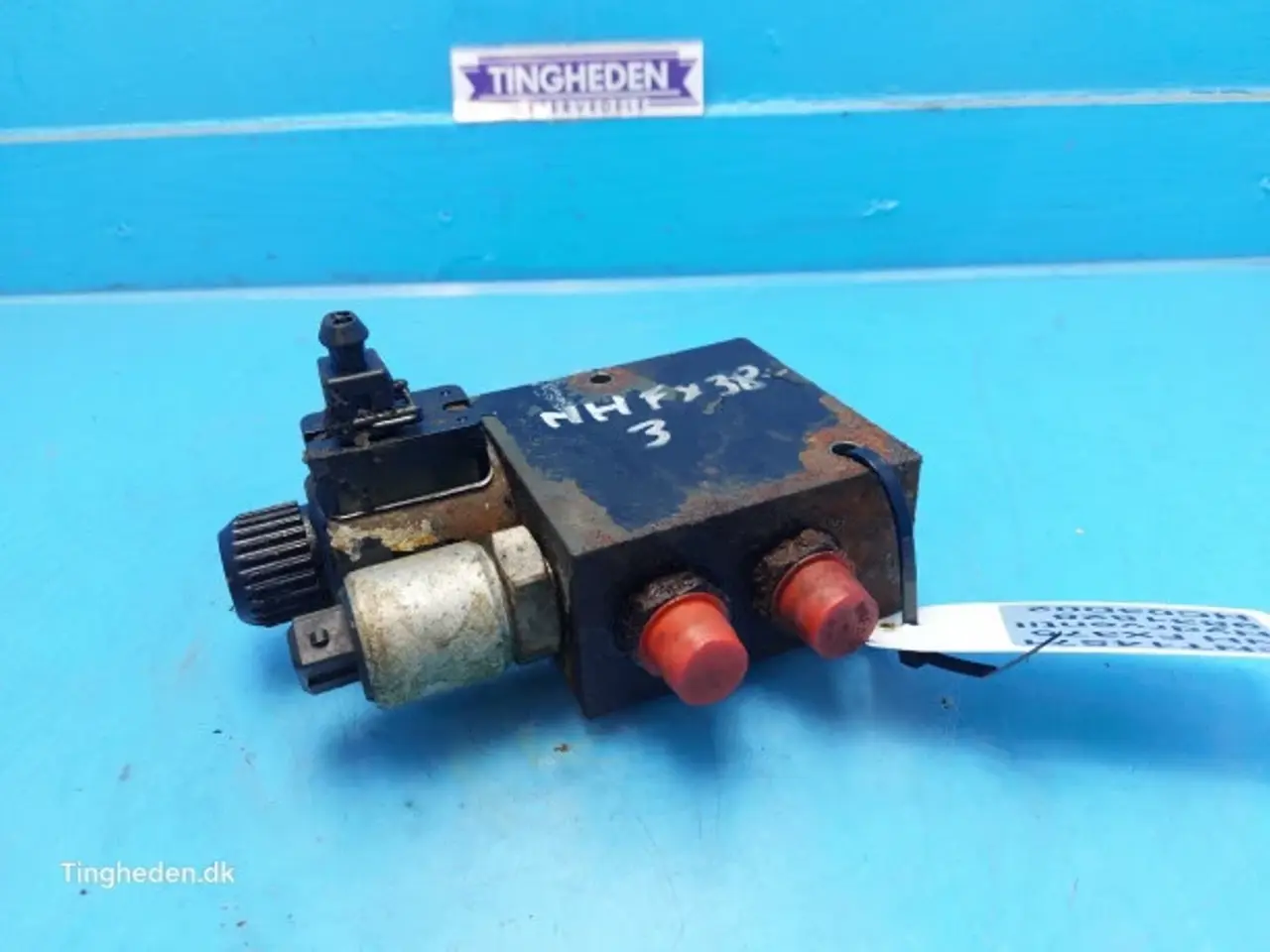 Billede 4 - New Holland FX375 Hydraulikventil 9831828