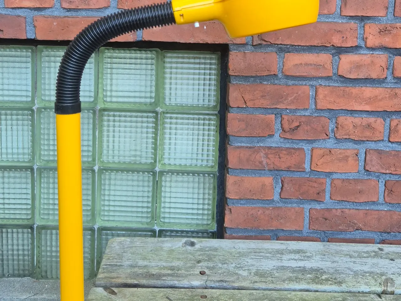 Billede 17 - Den fedeste gule bordlampe med klemme