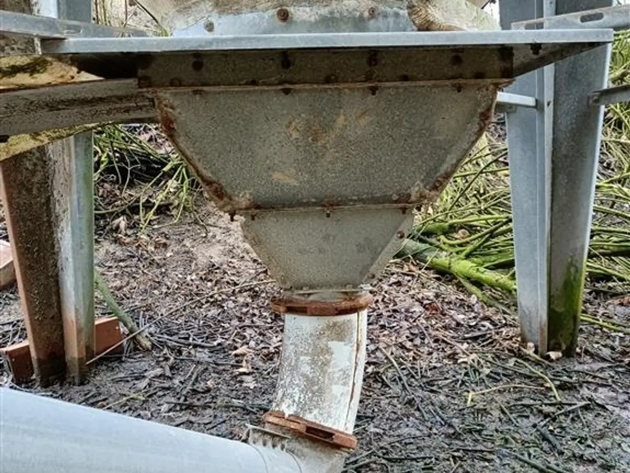 Billede 2 - BM silo 12-15 tons, med snegl