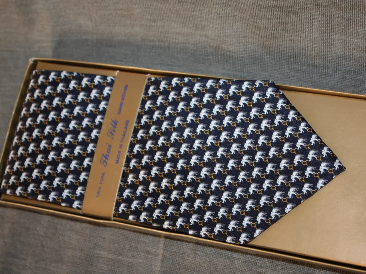 Billede 1 - Thai Silk slips med elefanter 