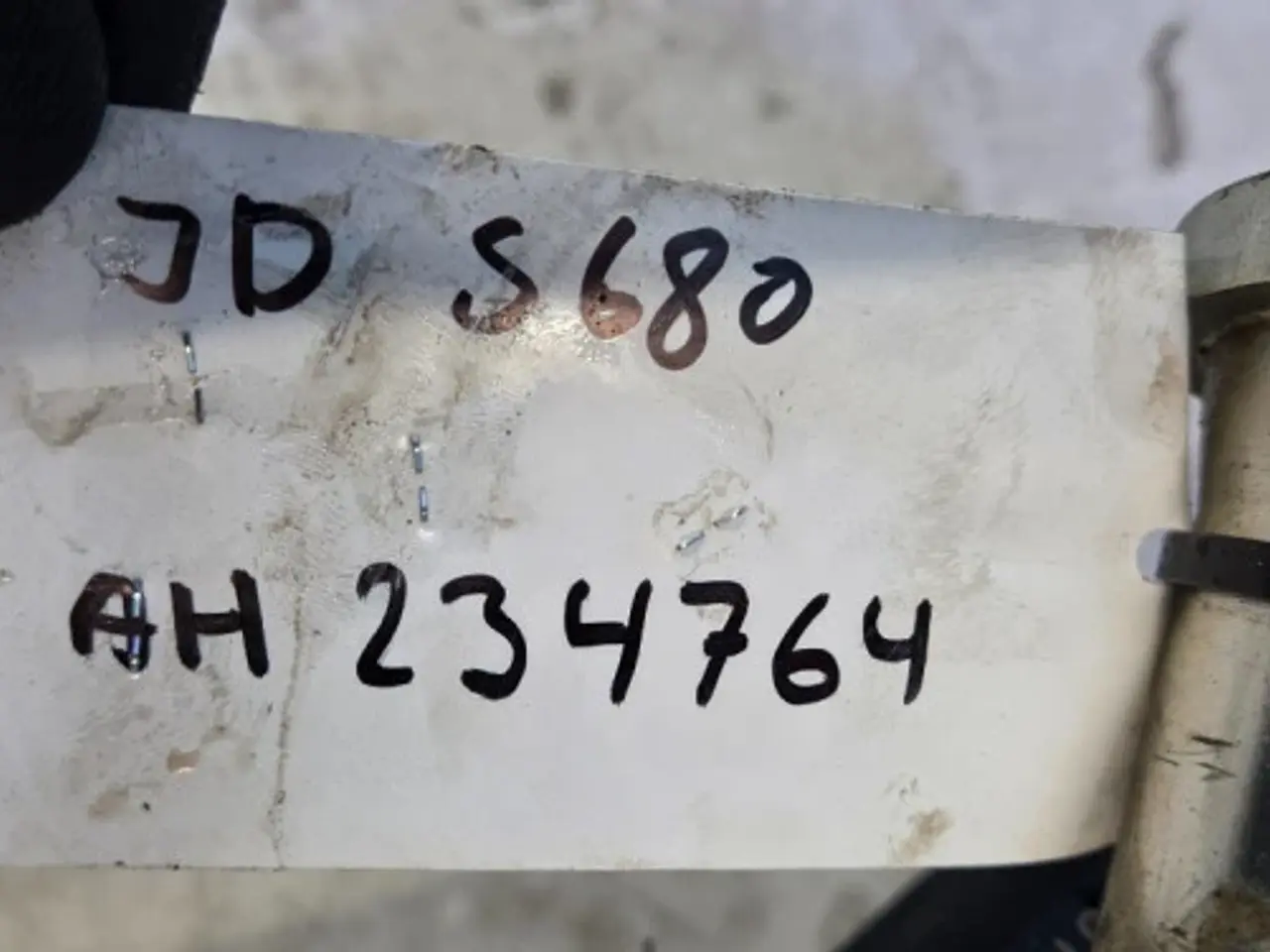 Billede 12 - John Deere S680 Drivslange AH234764