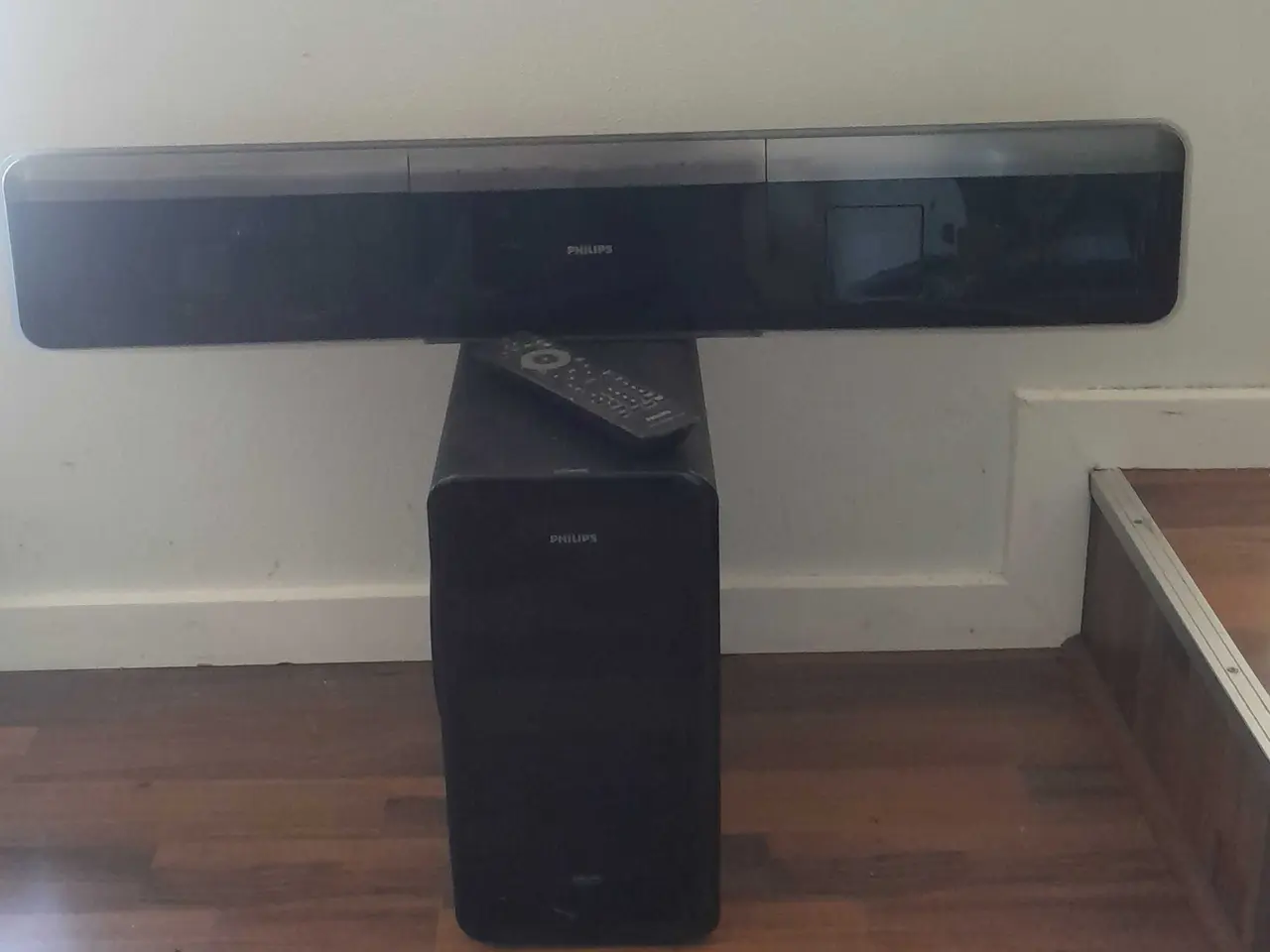 Billede 2 - Soundbar med dvd og subwoofer