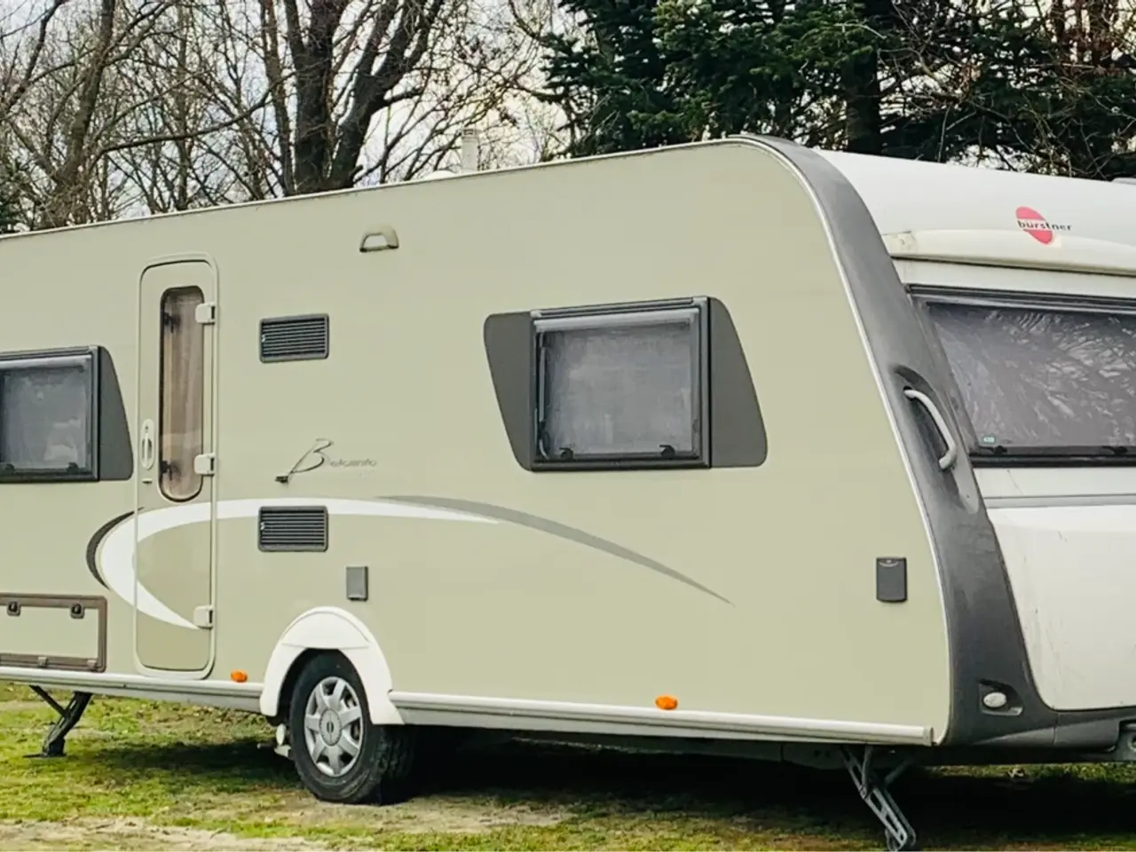 Billede 1 - Bürstner Belcanto 535 TS