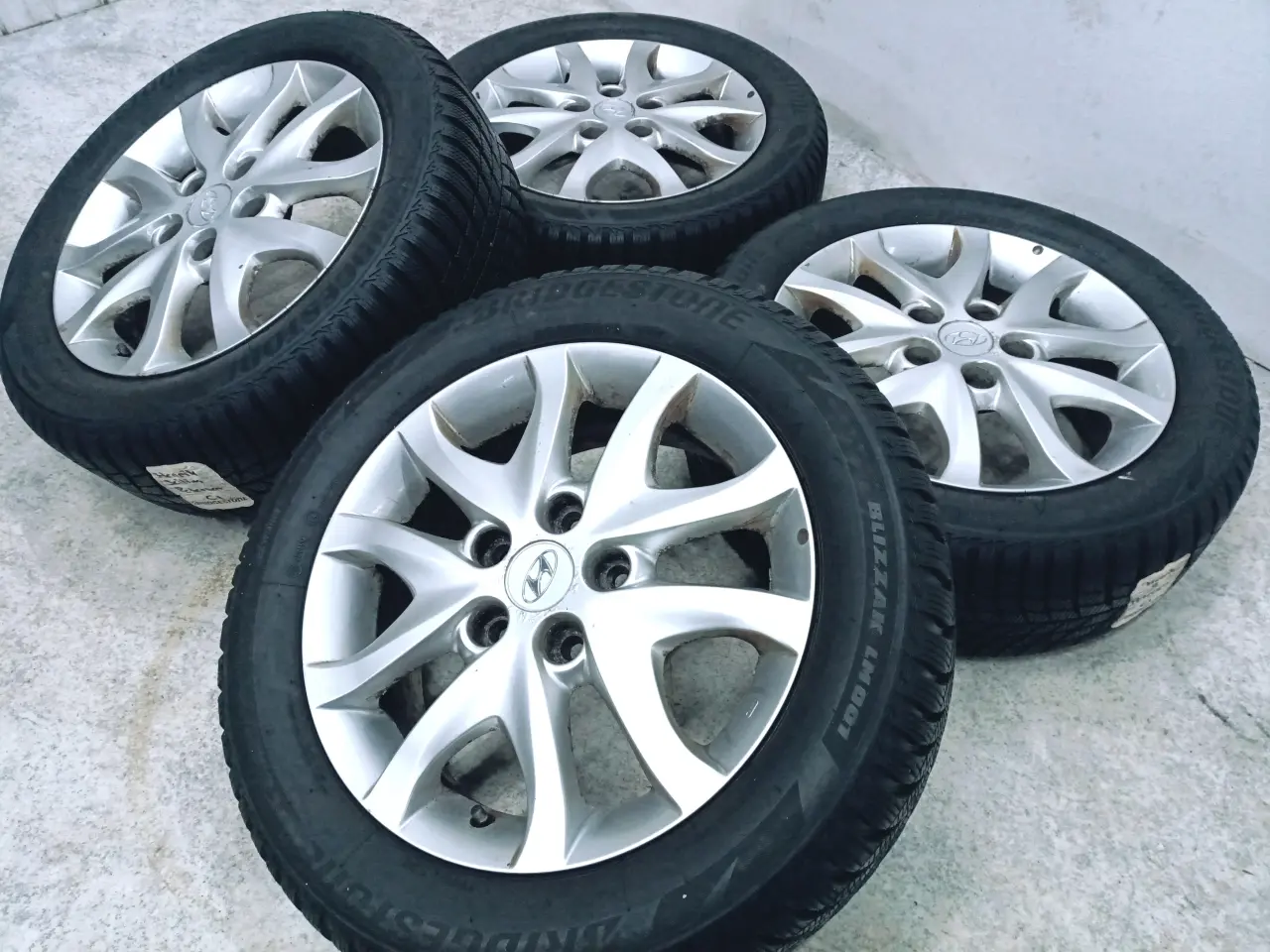Billede 2 - 5x114,3 16" ET50 nav 67,1ø HYUNDAI vintersæt