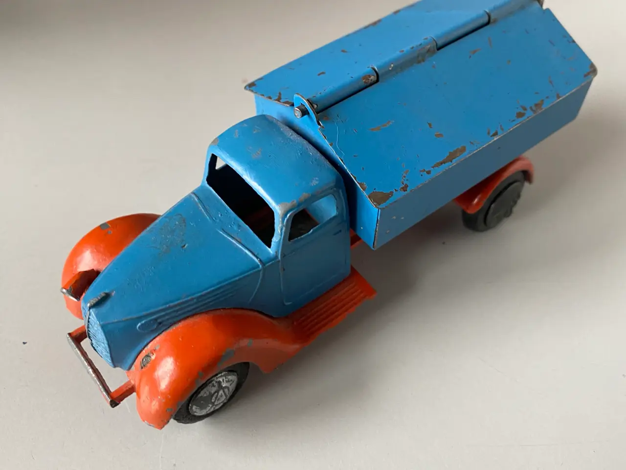 Billede 1 - Model lastbil