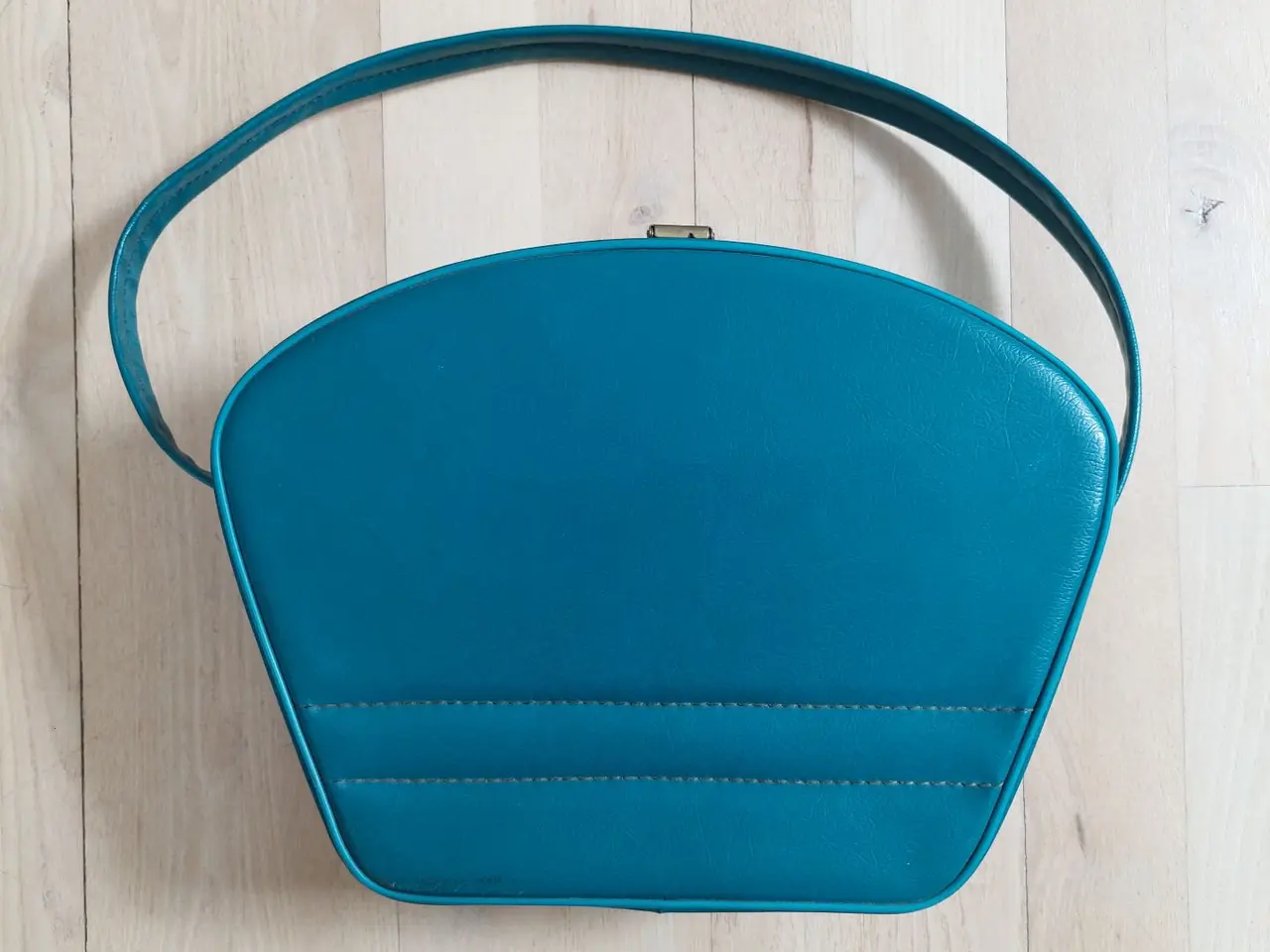 Billede 2 - Vintage Beautybox med funky detaljer – Harley Lime