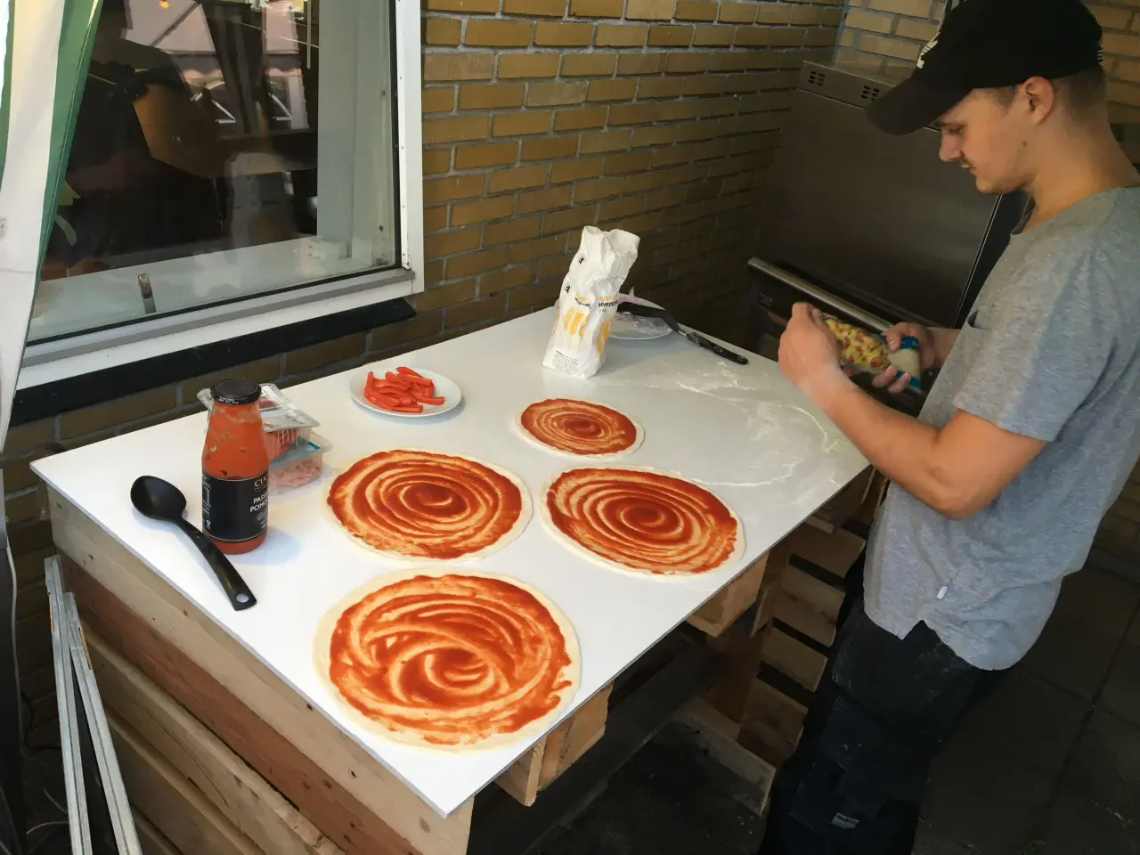 Billede 3 - Lej en Pizzaovn til din næste fest