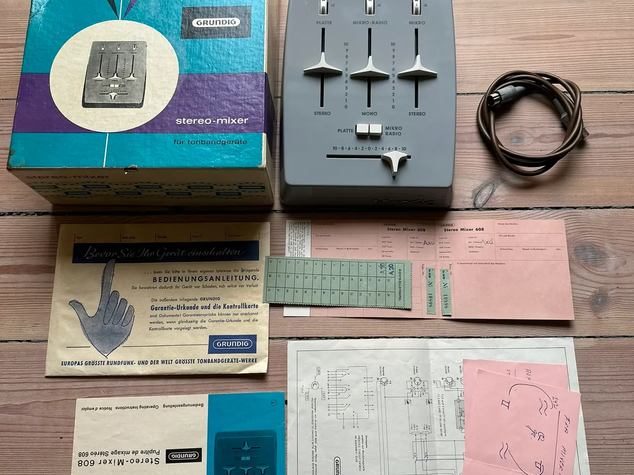 Billede 8 - Vintage Grundig Stereo Mixer 608 med original æske