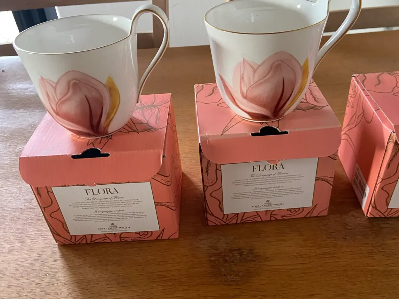 Billede 2 - Flora krus Royale copenhagen
