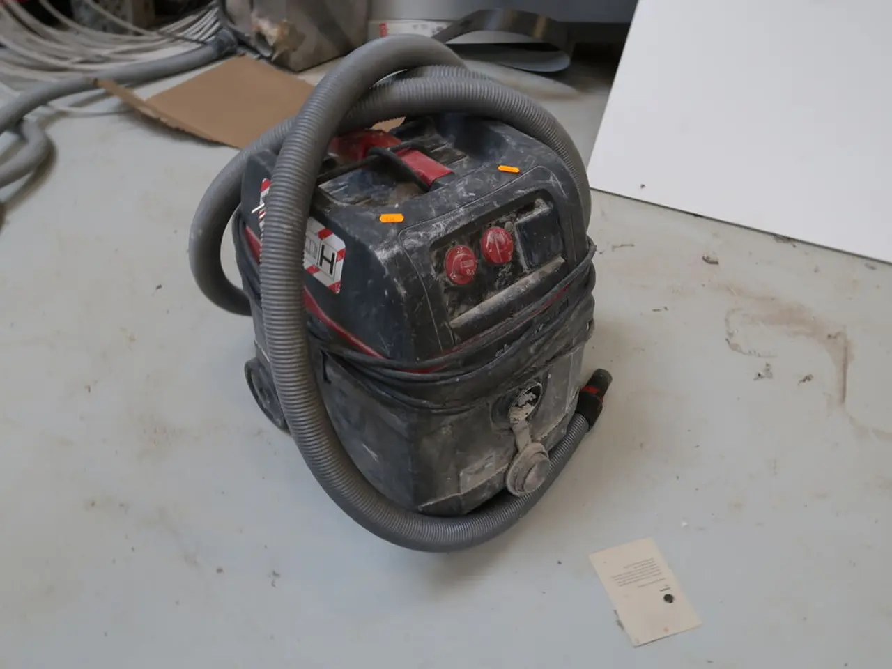Billede 1 - Støvsuger ELECTROSTAR ISC H-1625 DK
