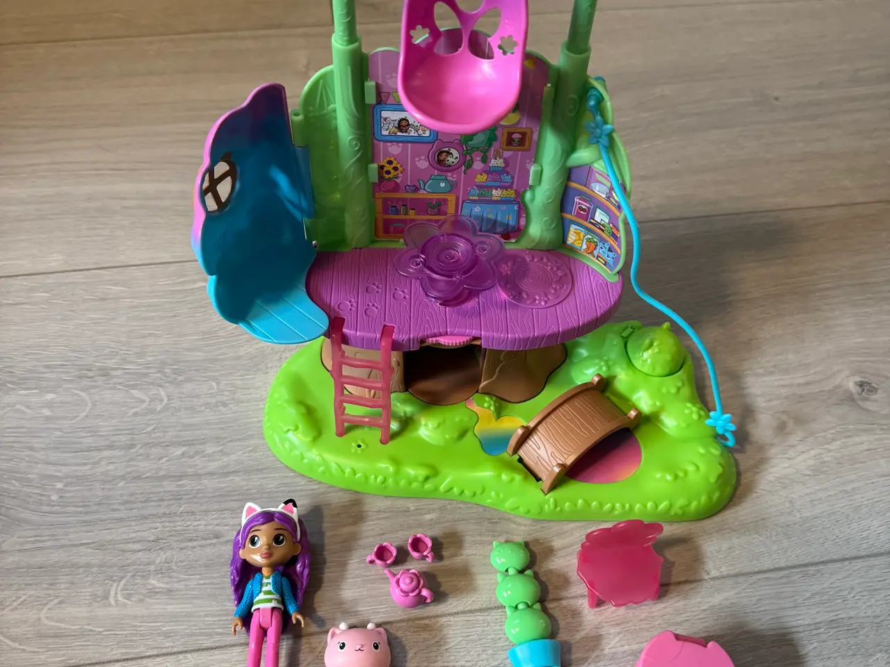 Billede 3 - Stor Gabby’s Dukkehus samling
