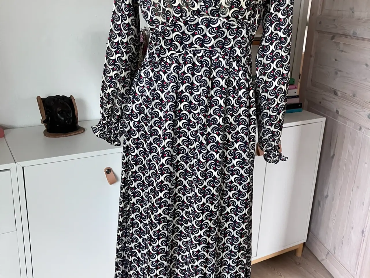 Billede 1 - Lang kjole fra Scotch & Soda - Parfait Francis. NY