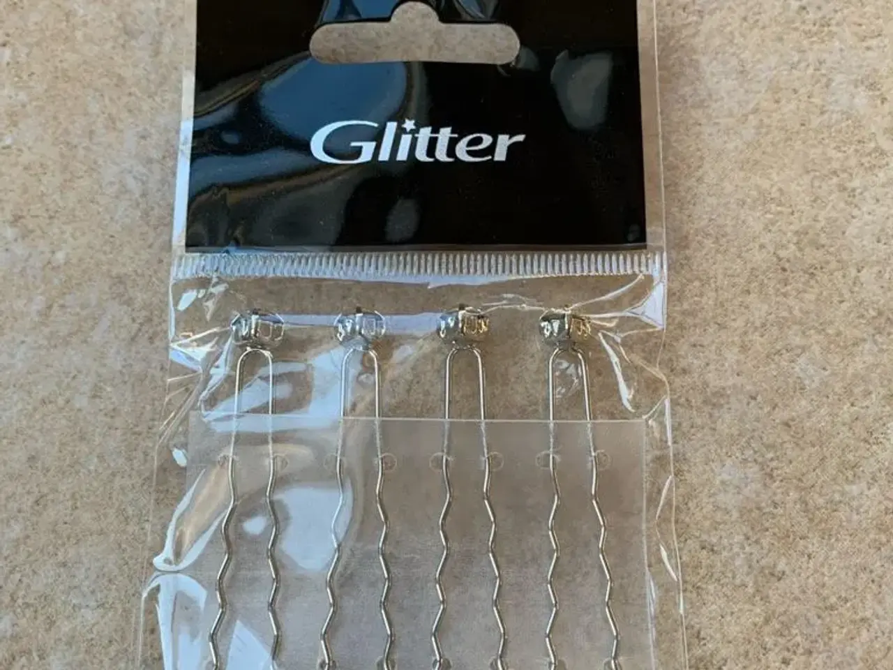 Billede 1 - Glitter hårnåle med sten 4 stk