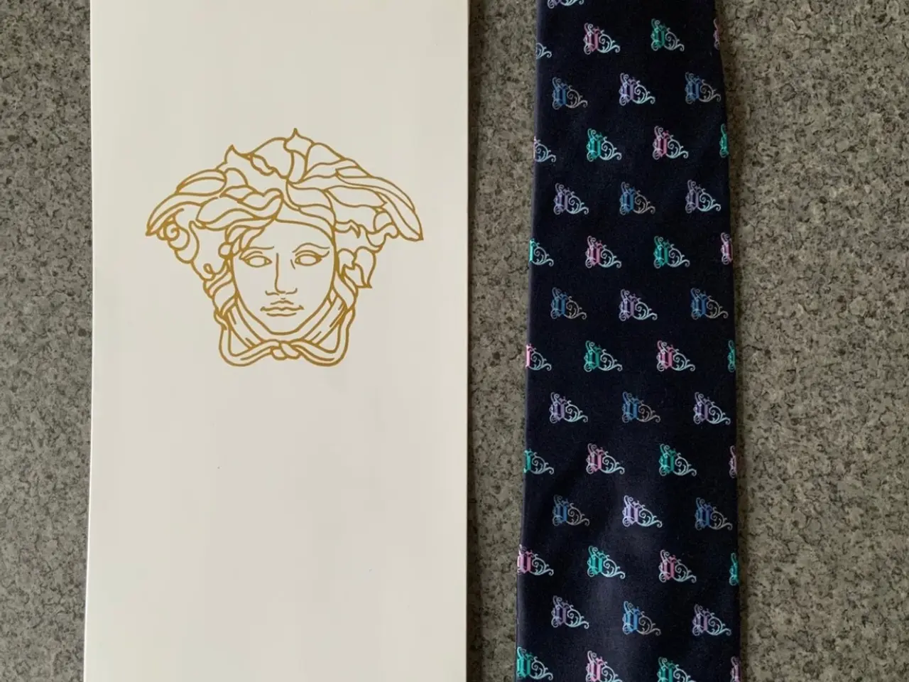 Billede 7 - Versace slips, Silk