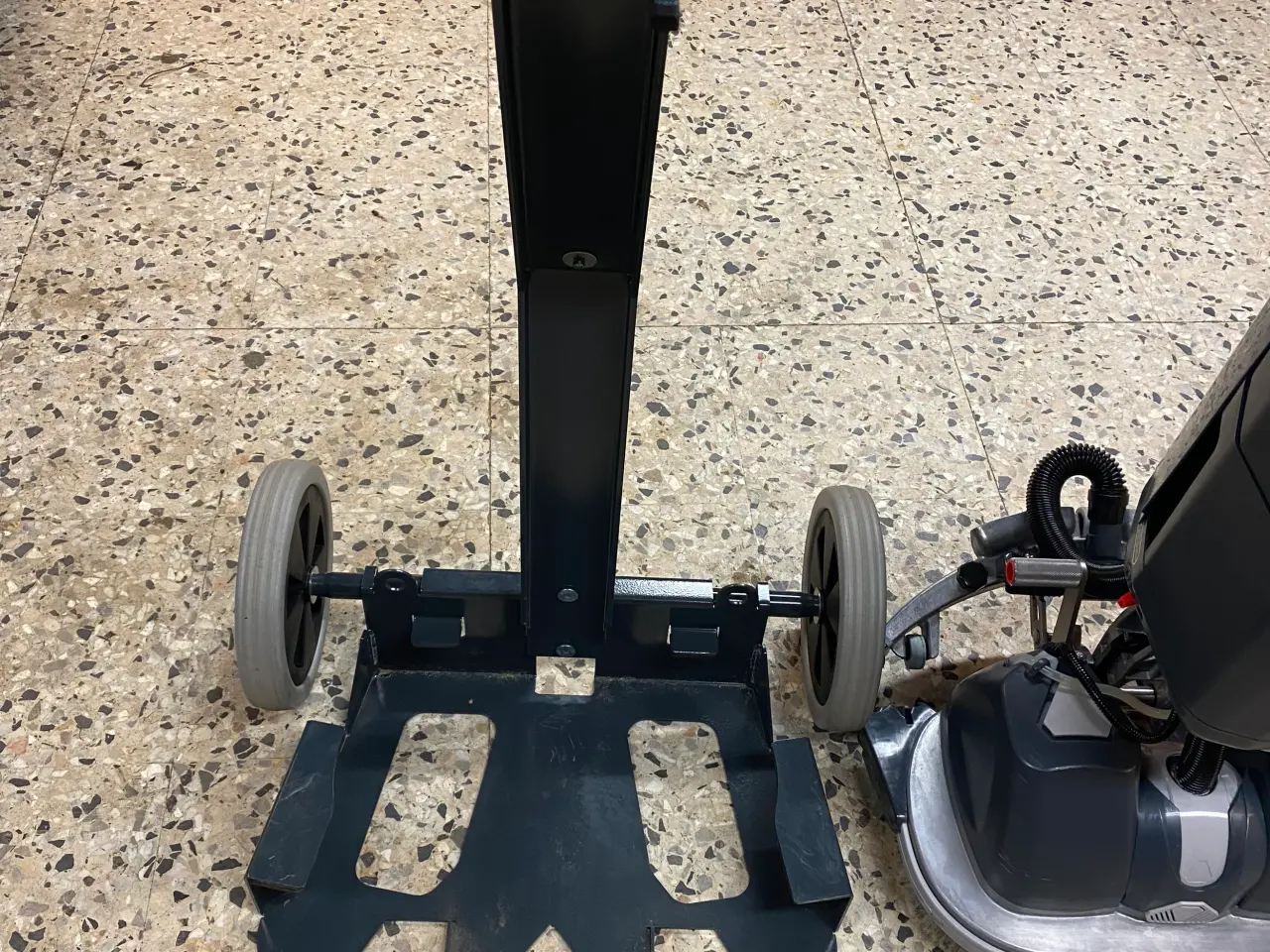 Billede 11 - Gulvvaskmaskinen Numatic 244Nx