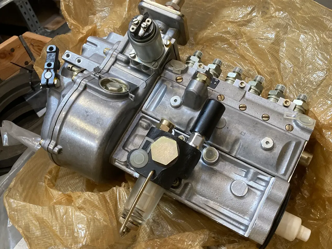 Billede 3 - Bosch Brændstofpumpe  ( Deutz )