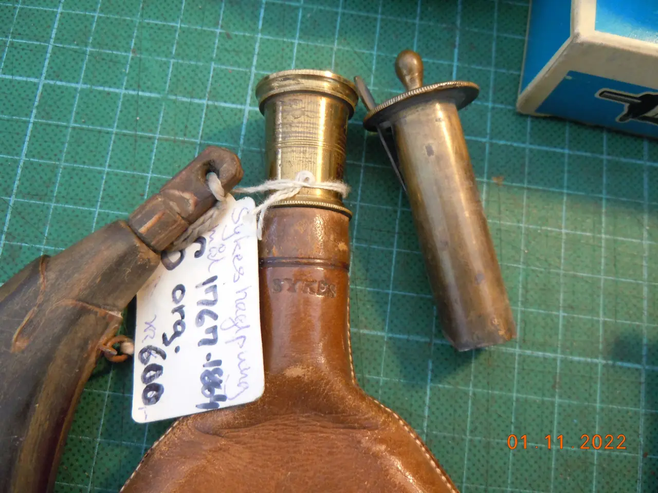 Billede 9 - Krudthorn, krudtflasker og haglposer