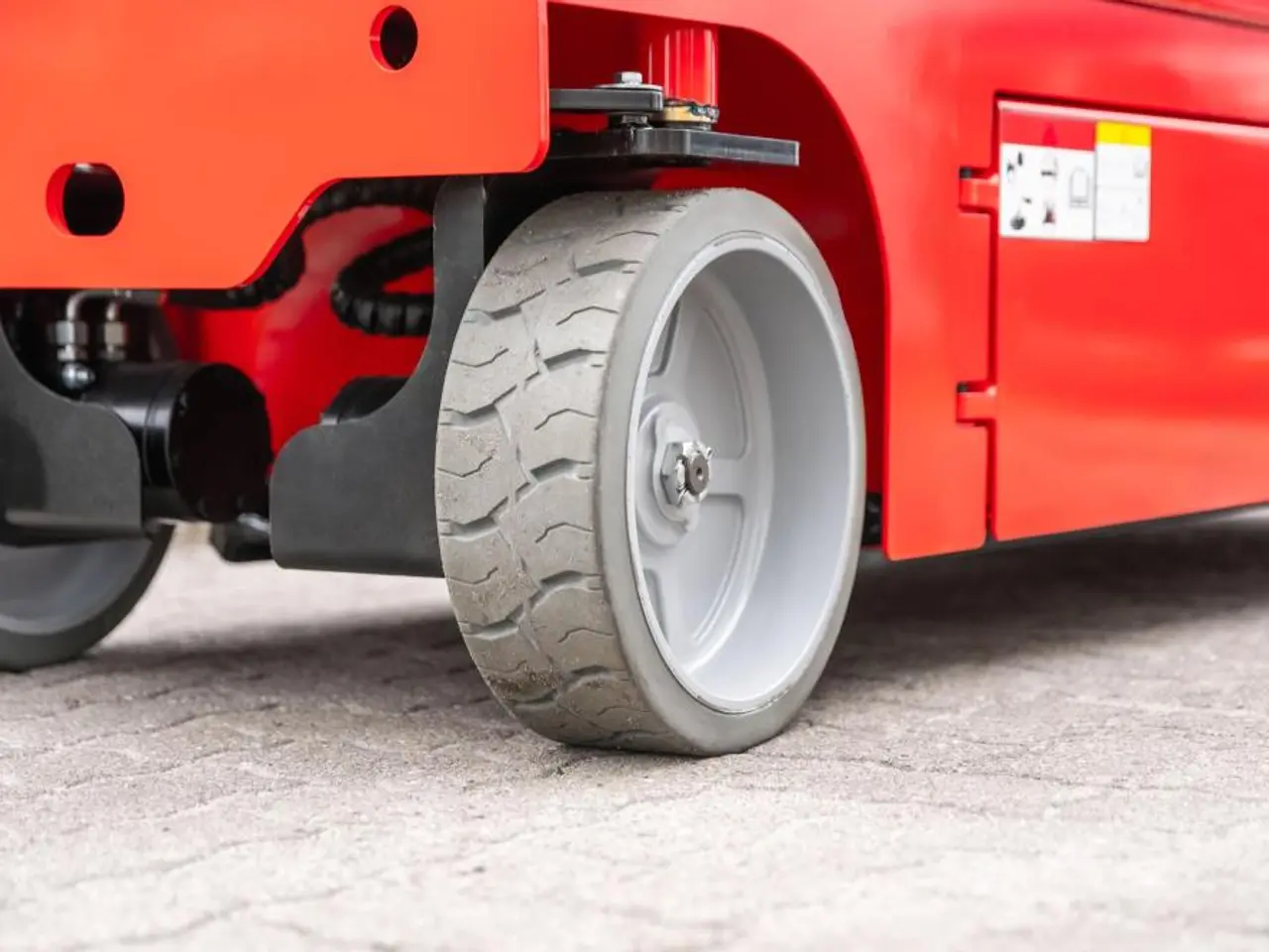 Billede 8 - MaxLine Elektrisk Sakselift - arbejdshøjde 7,8 m