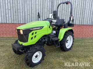Traktor Avenger 26