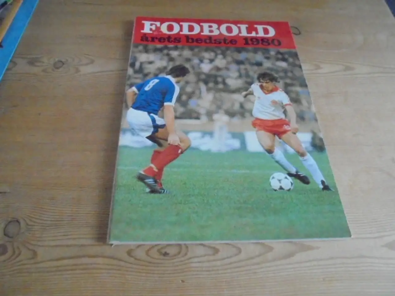 Billede 1 - Fodbold – årets bedste 1980 – god stand  