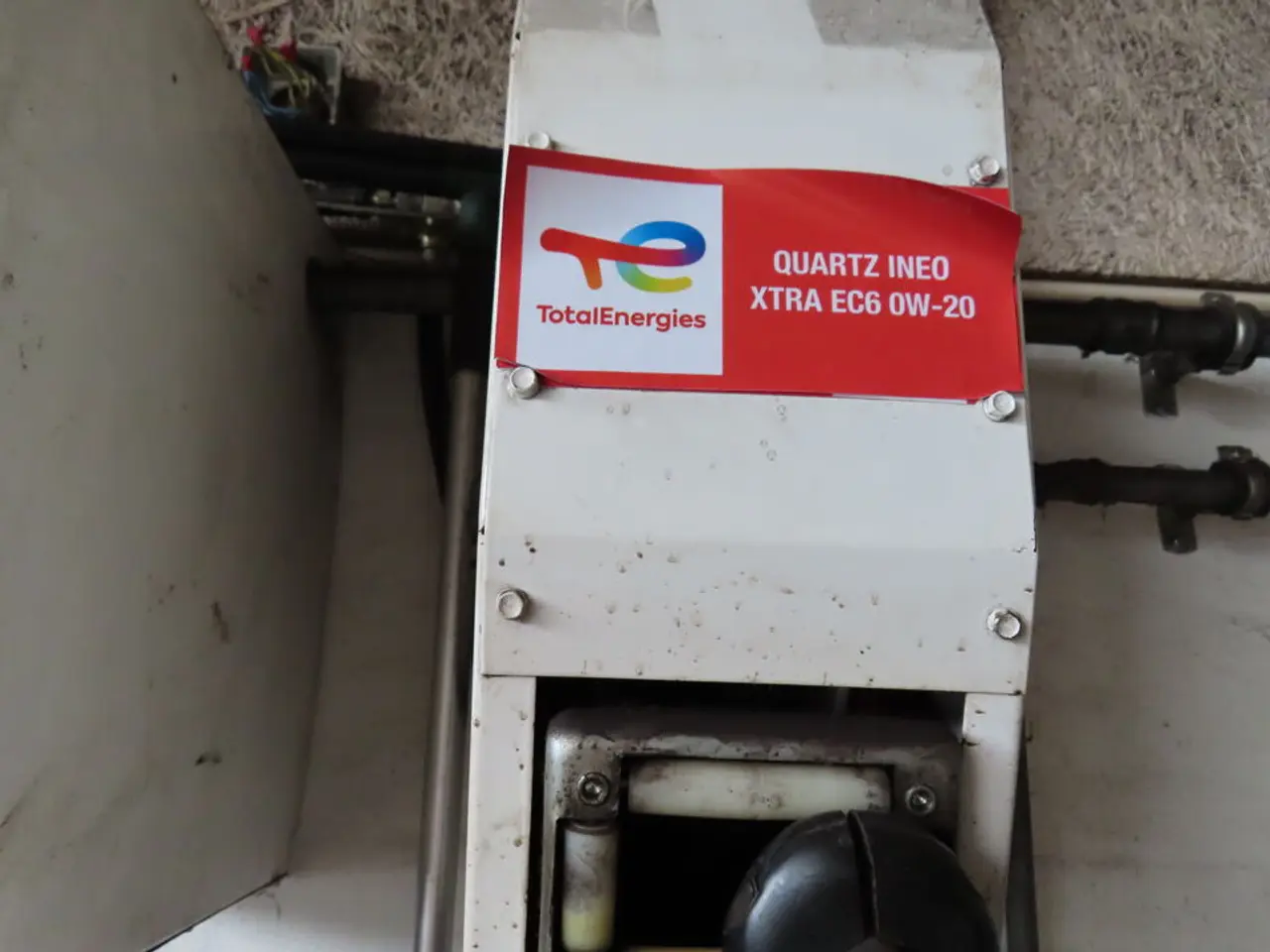 Billede 2 - Slangeopruller til olie TOTAL ENERGIE QUARTZ INEO RCP 5W-30
