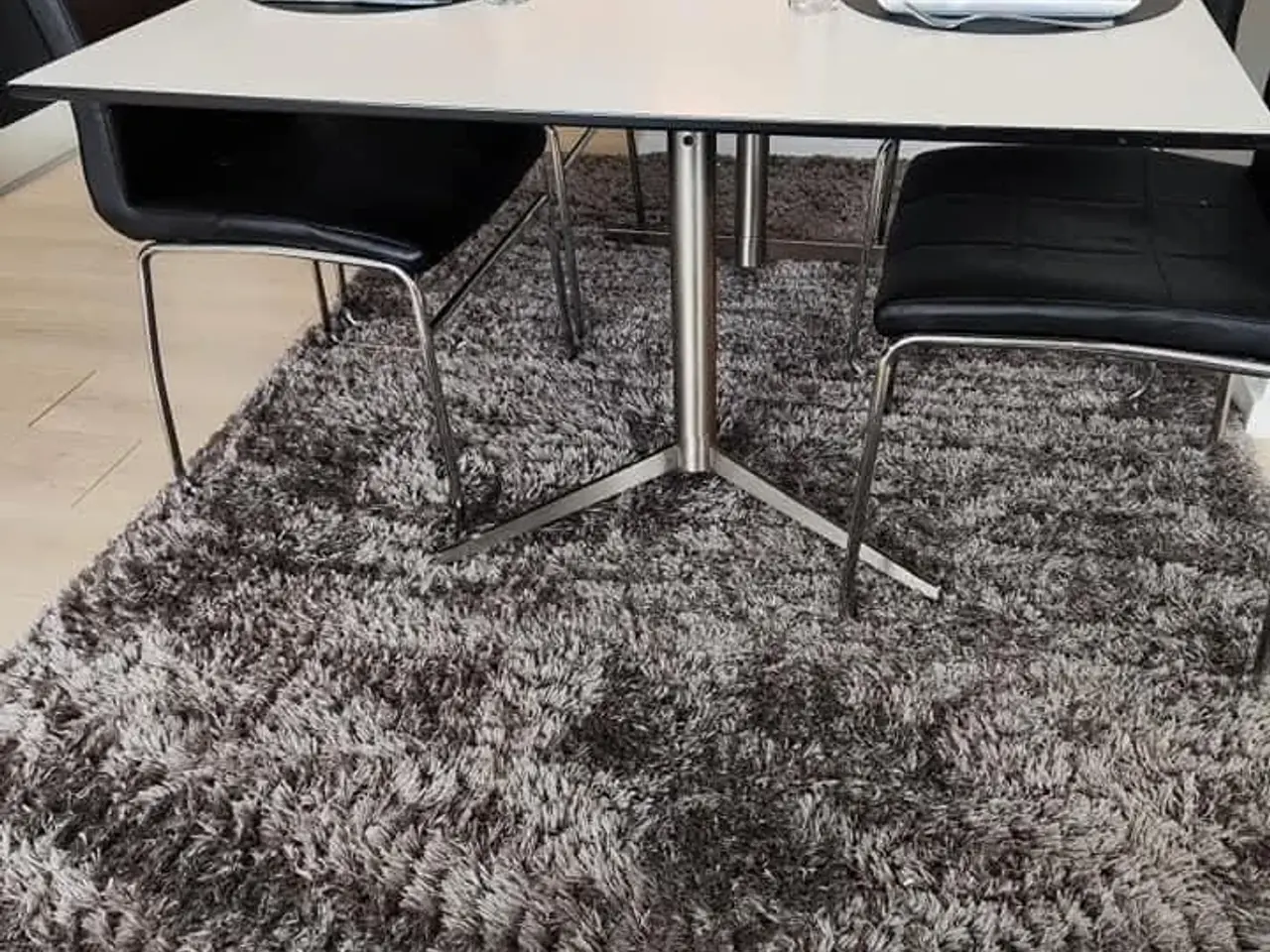 Billede 4 - Spisebord eller arbejdsbord 