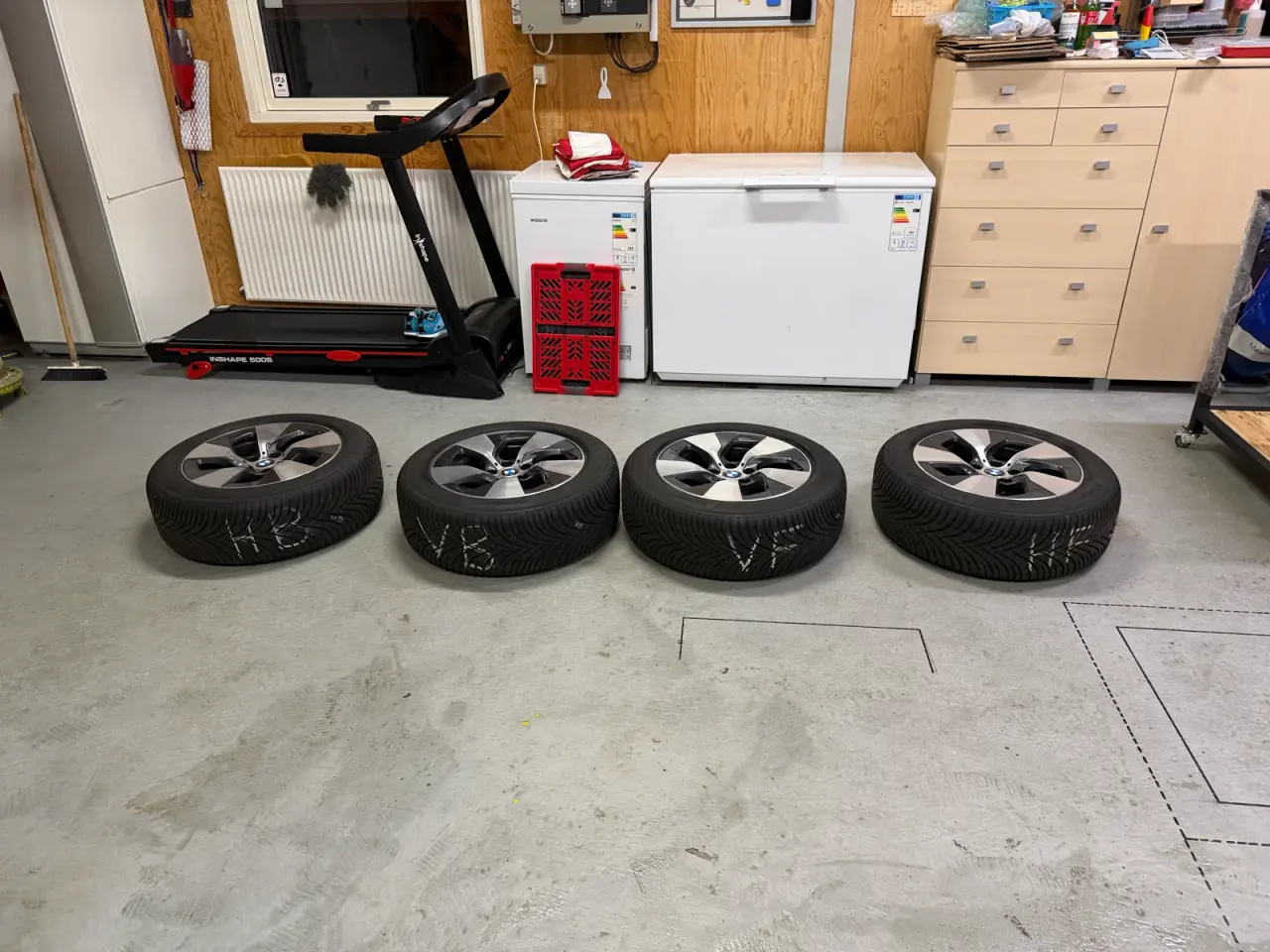 Billede 1 - Originale BMW 17” vinterhjul G30/G31 – Styling 618