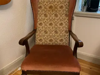 Antik højrygget Øreklap lænestol og London sofa