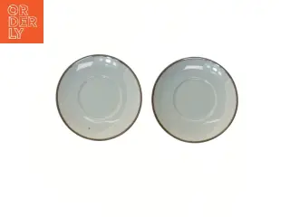 Små tallerkener/ porcelænsunderkopper (str. Ø 15,5 cm)