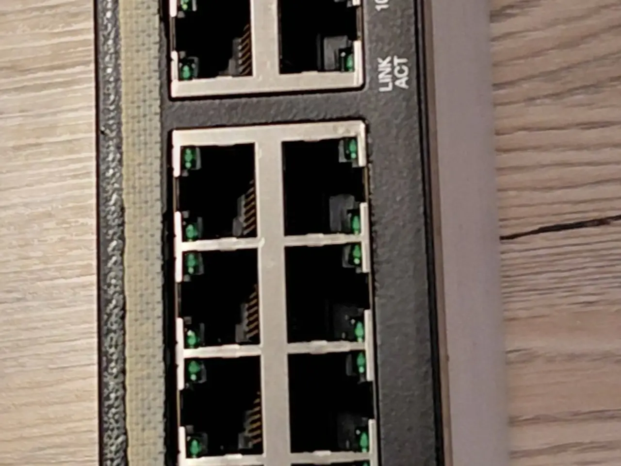 Billede 1 - Cisco SF300-48 48-port 10/100 managed switch.