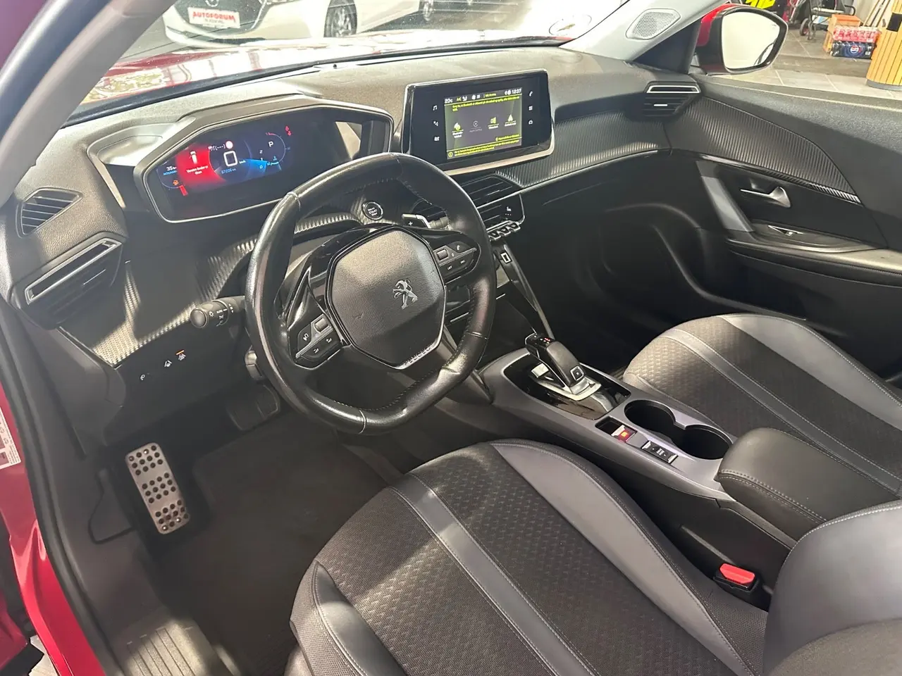 Billede 13 - Peugeot 2008 1,2 PureTech 130 Allure Pack EAT8 Van