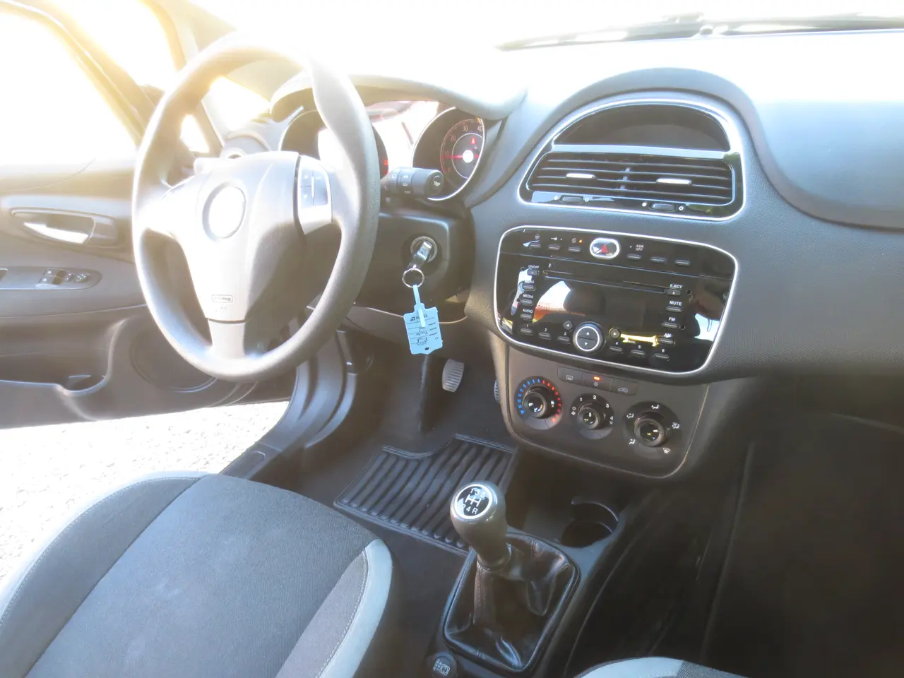Billede 19 - Fiat Ponto 1.3 MJT 85 Hk År 13. Synet 5/26.