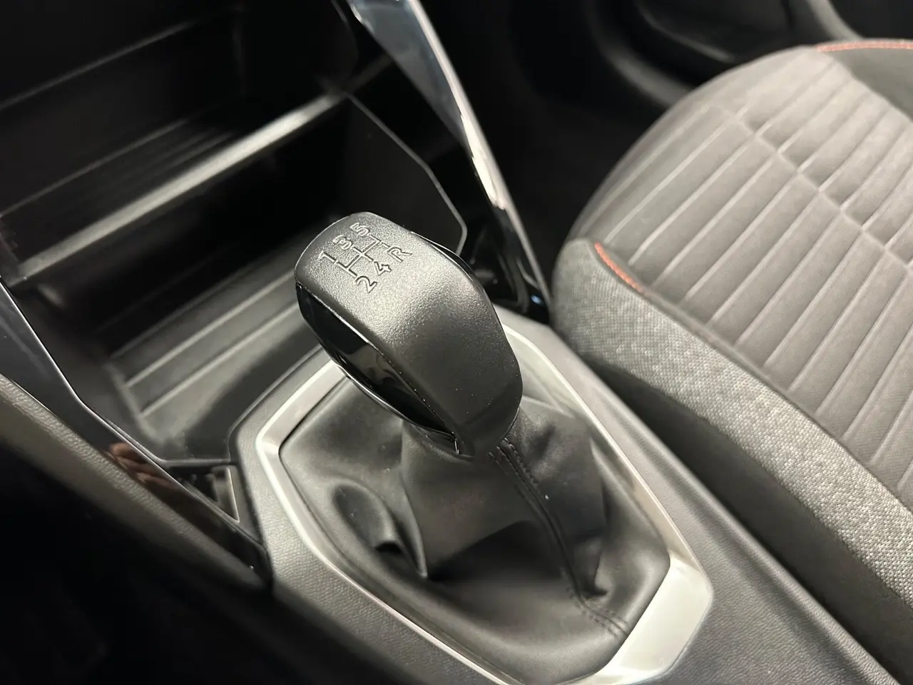 Billede 19 - Peugeot 208 1,2 PureTech 75 Active