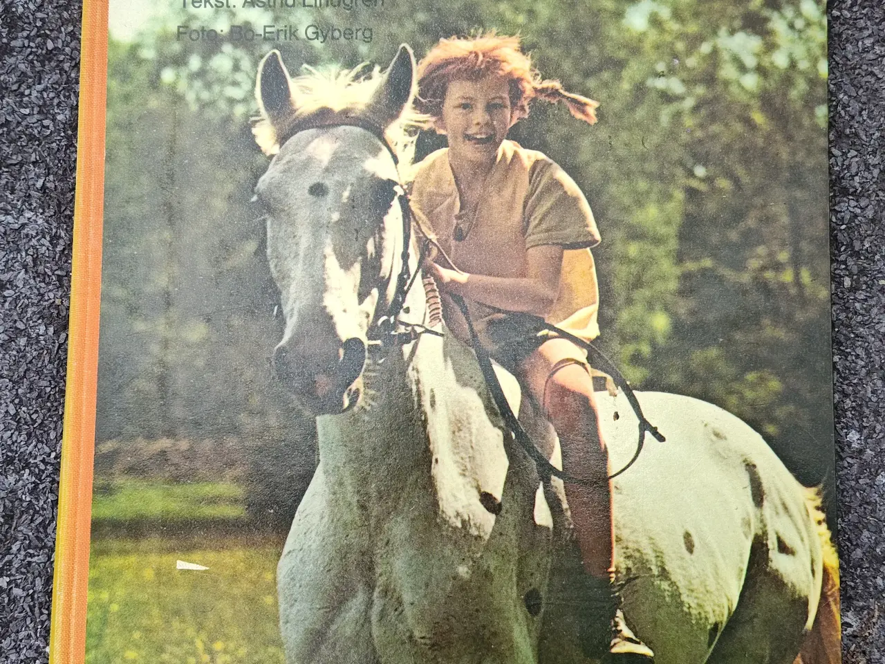 Billede 1 - På farten med Pippi Langstrømpe BOG