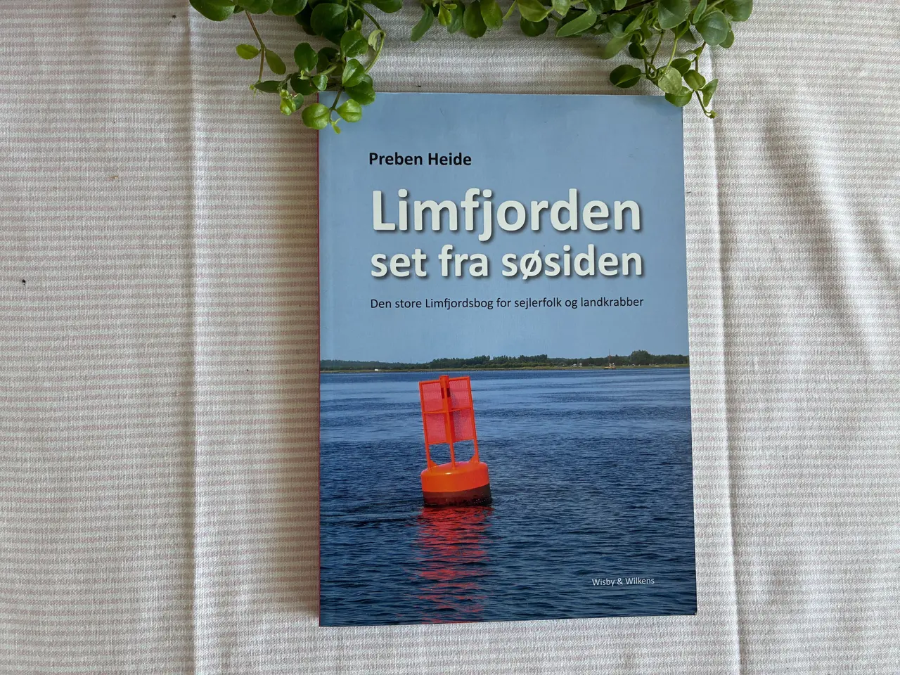 Billede 1 - Limfjorden set fra søsiden af Preben Heide