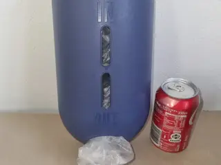Tupperware poseholder