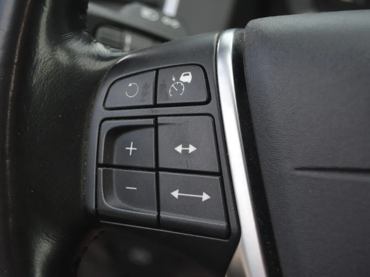 Billede 13 - Volvo XC60 2,4 D4 190 Momentum aut. AWD