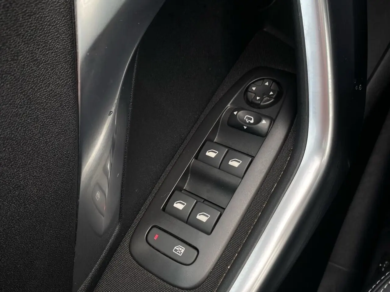 Billede 19 - Peugeot 2008 1,5 BlueHDi Prestige Sky 100HK 5d
