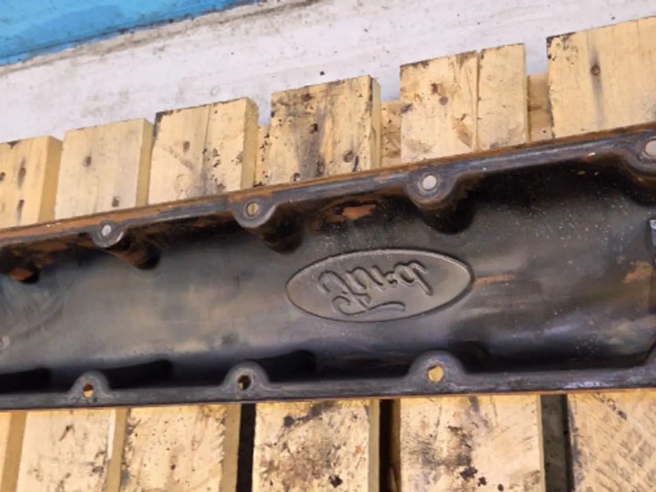 Billede 11 - Ford 401 Dæksel E9NN6582BA