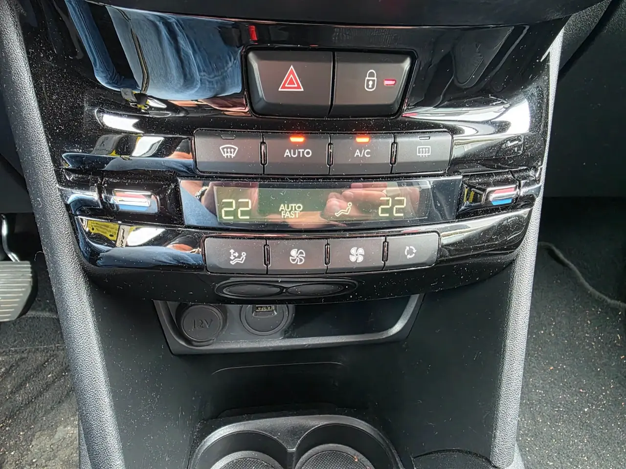 Billede 19 - Peugeot 208 1,2 PureTech 82 Allure Sky