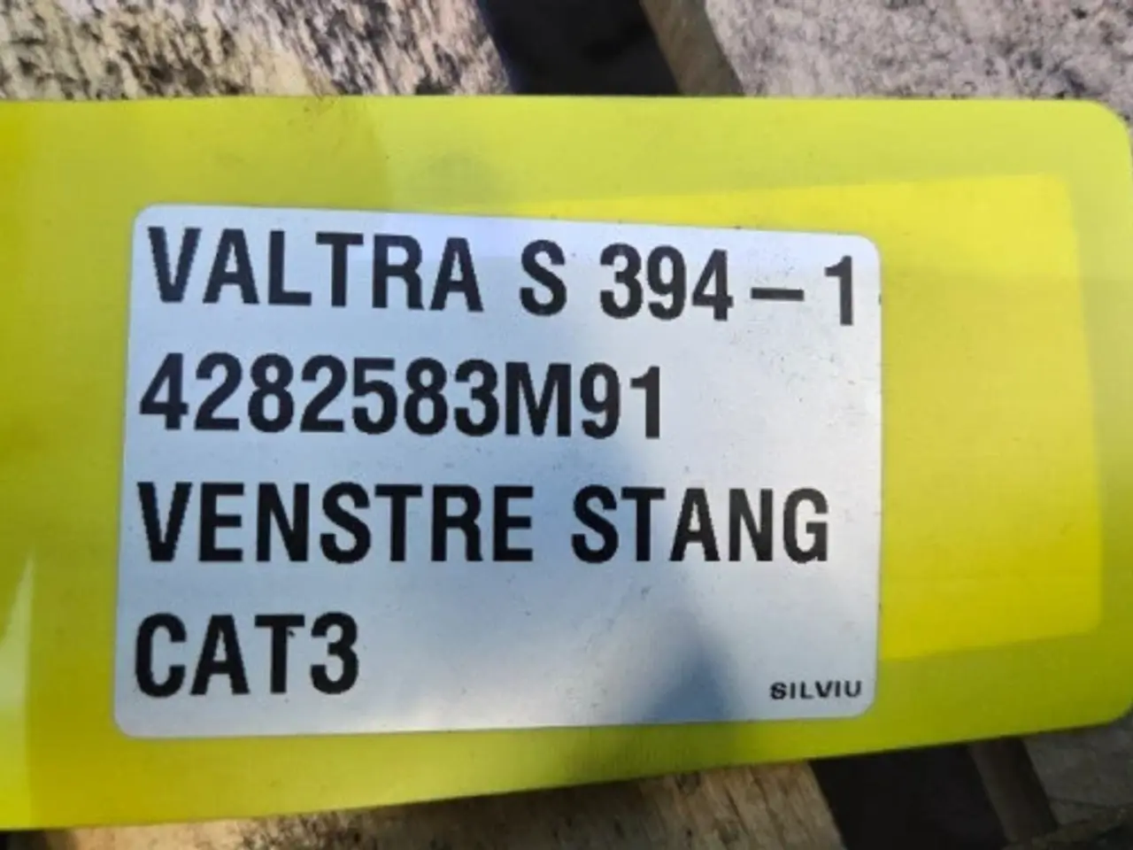 Billede 13 - Valtra S394 Liftarm L. 4282583M91